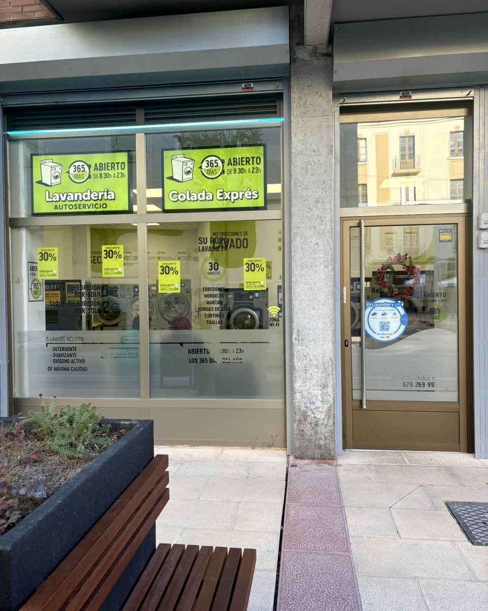 Local Lavandería Autoservicio centro León